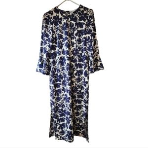 Zara Blue and White Floral Bell Sleeve Dress Size Small